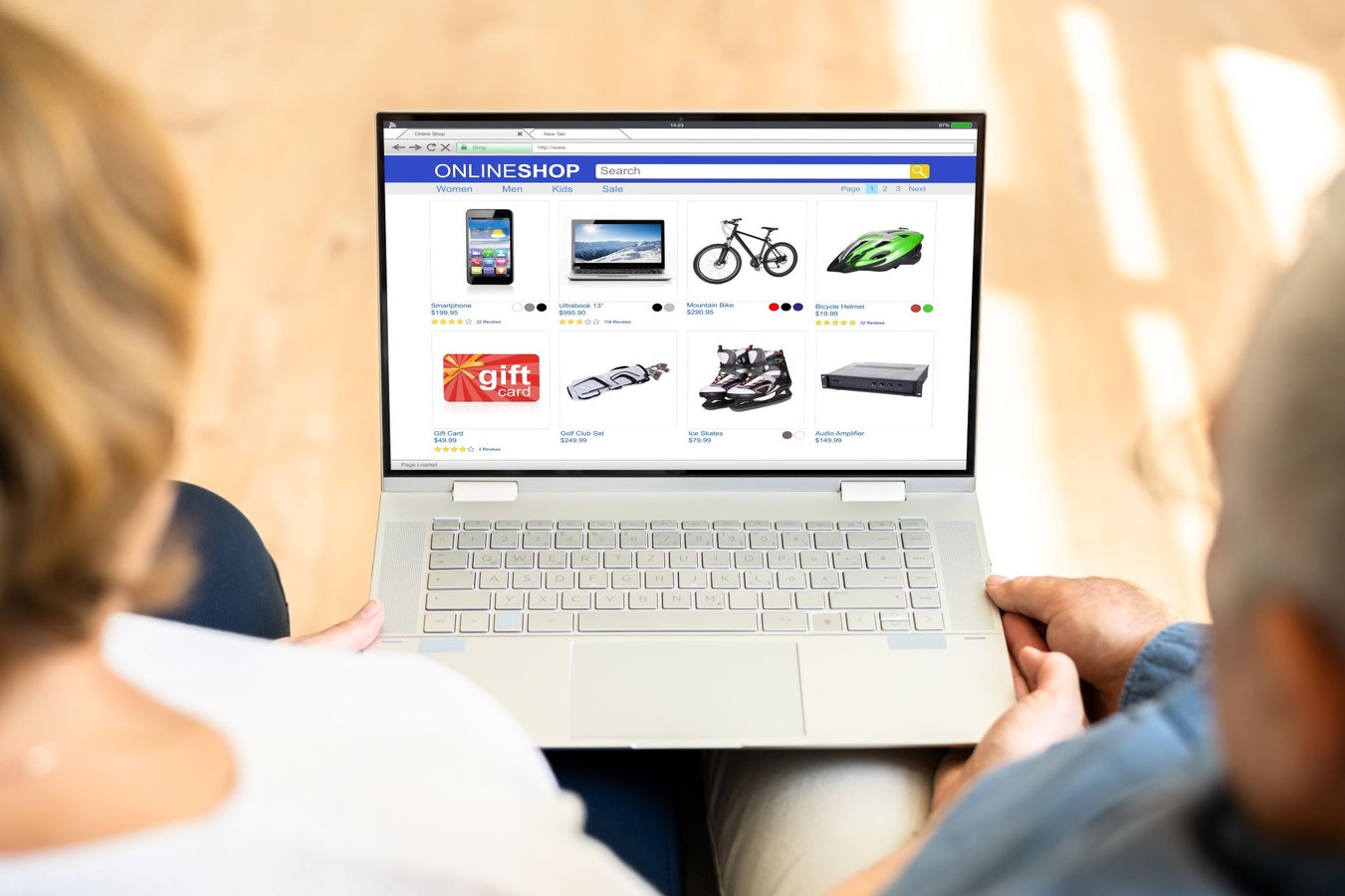 Ein Laptopbildschirm mit der Webseite einer Online-Verkaufsplattform