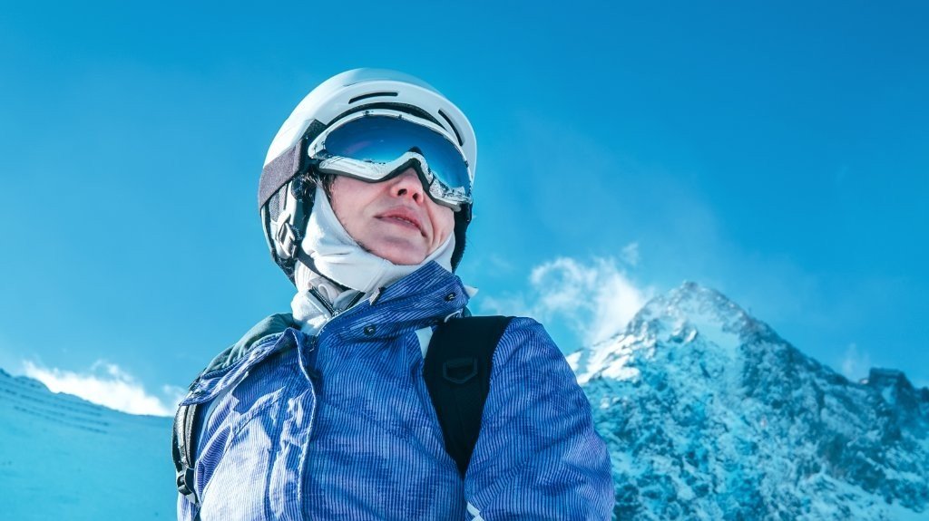 Skifahren & Helmpflicht