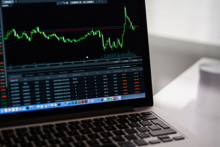 Online-Trading: Chartanalyse einer Aktie