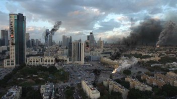 Blick auf Tel Aviv im Krieg
